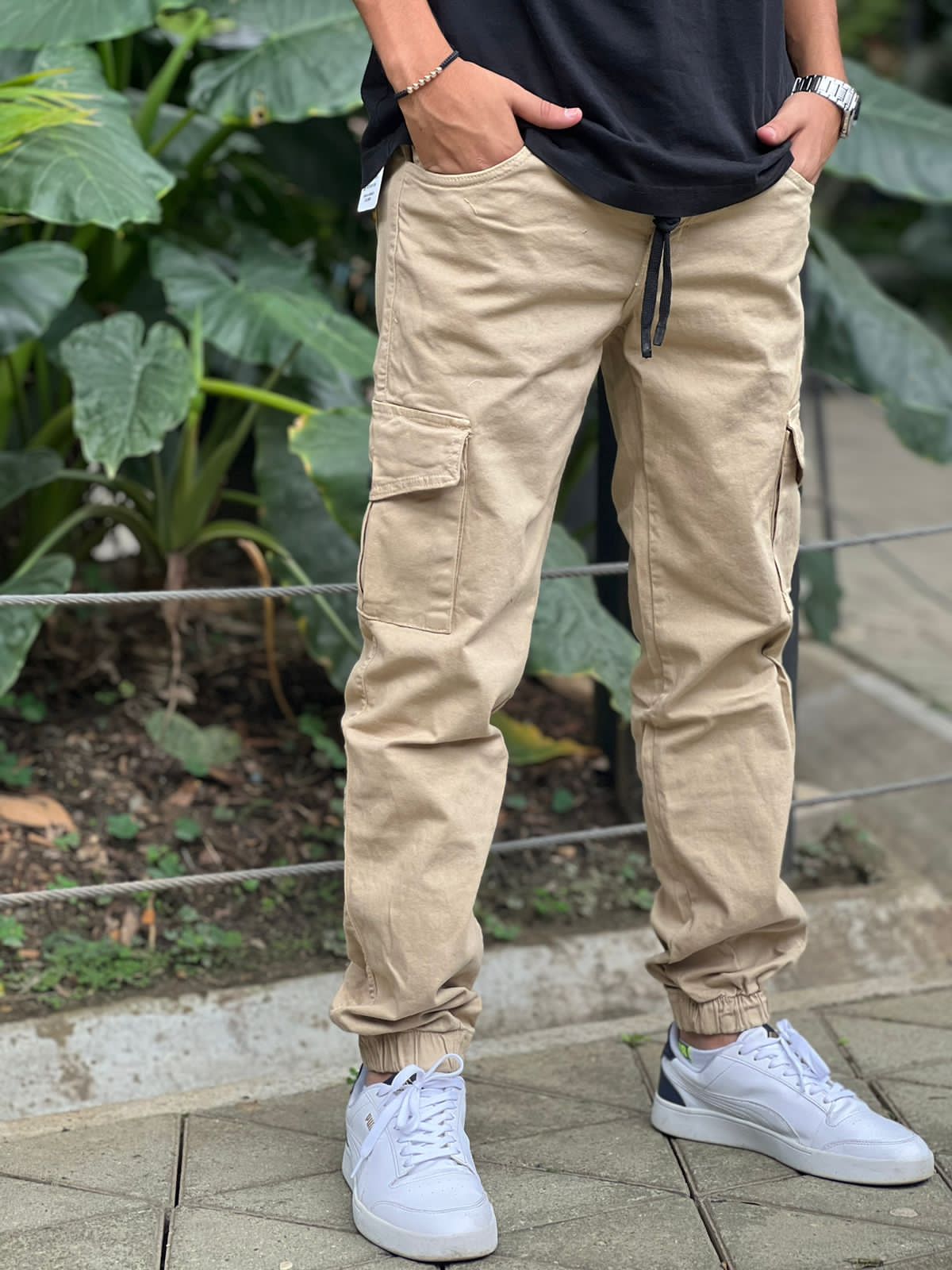 Jogger Beige - Main Image